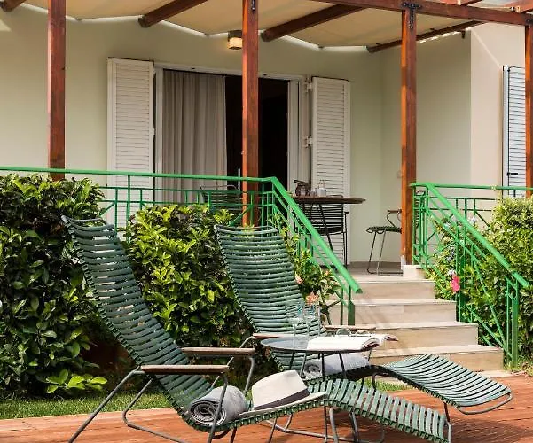 Coastal Dreamy Retreat, Dive In Dimitra's Paradise アパート